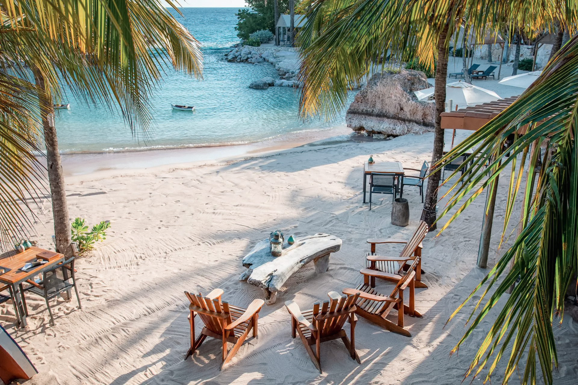 Fine dining experience at Baoase Beach Restaurant in Curaçao