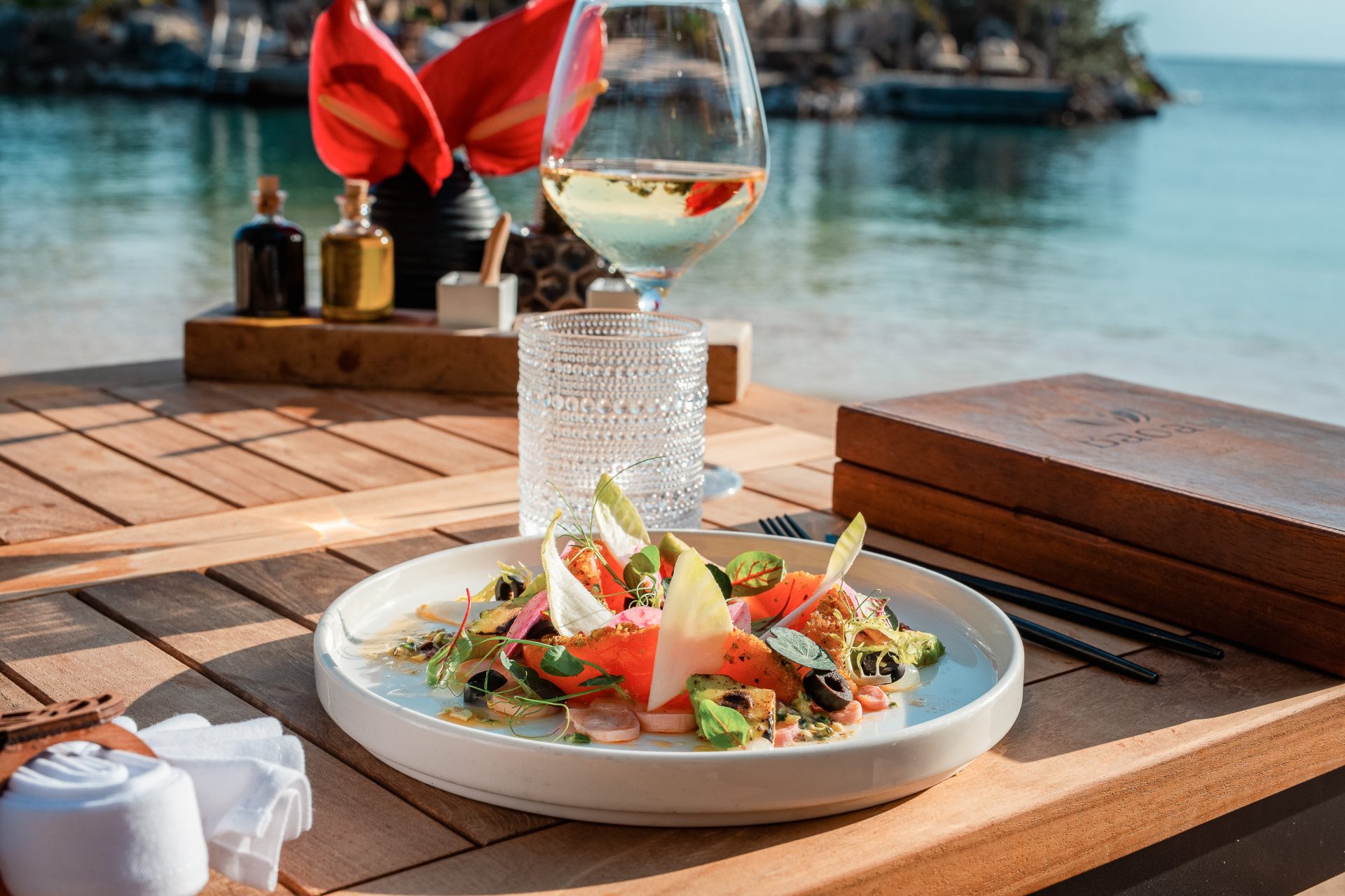 Fine dining experience at Baoase Luxury Resort overlooking the Caribbean Sea