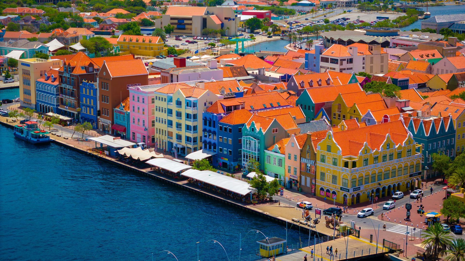 Hurricane-Free & Family-Approved: Why Curaçao Is the Safest Caribbean Island to Visit This Season