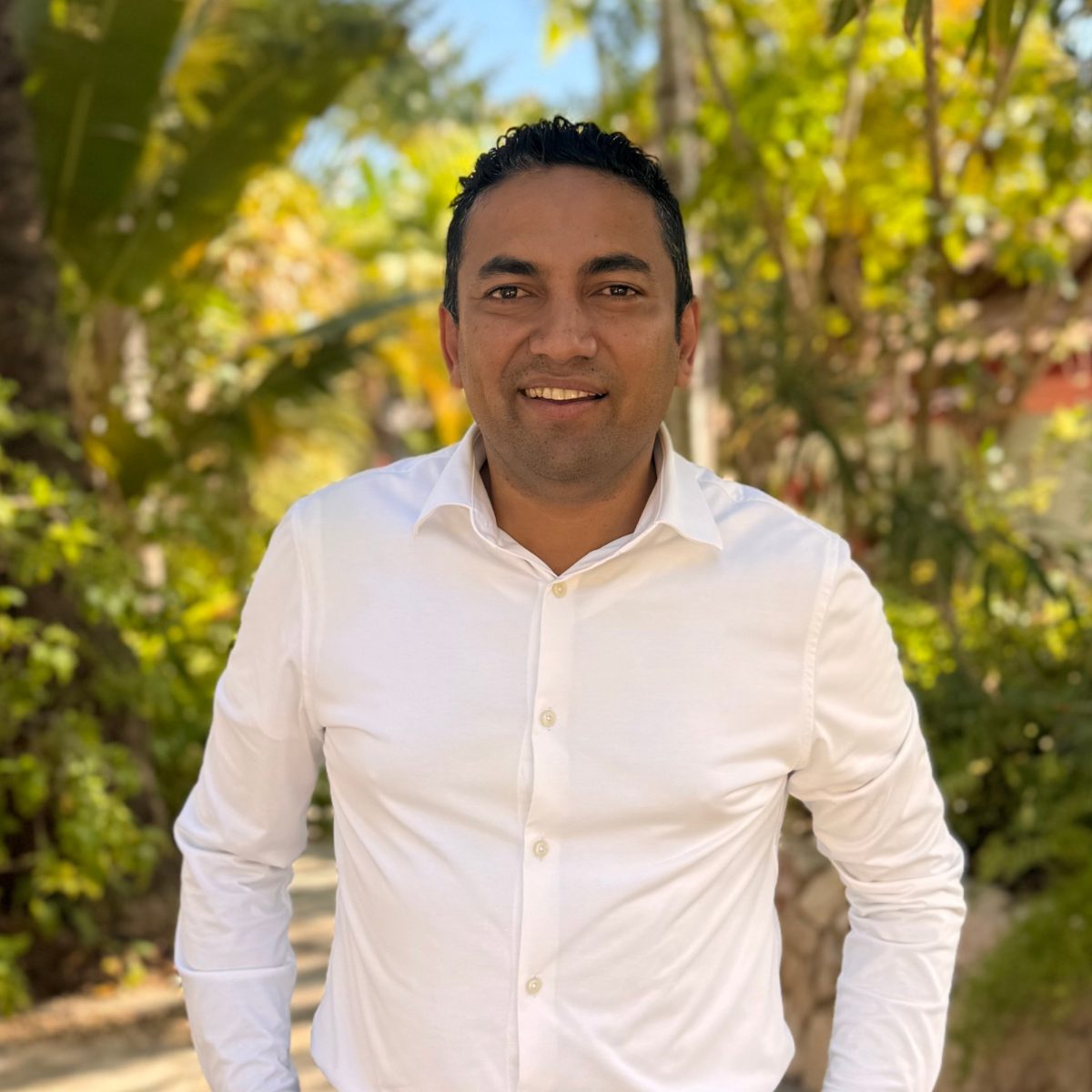F&amp;B Director Baoase Luxury Resort